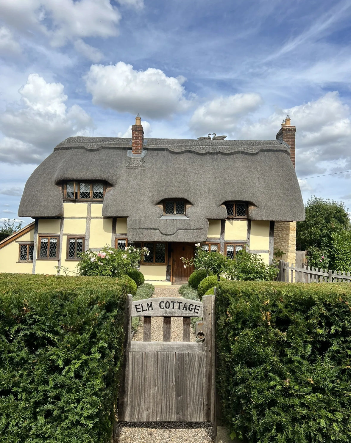 Elmley Castle & Bredon Hill ππ(Cotswolds AONB) Plus Pub/Cafe Stop. Saturday 20th September.