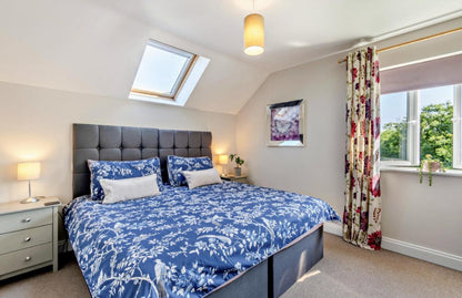 Pembrokeshire’s Coastal Best Bits! 3 Nights 7th - 10th May 2026