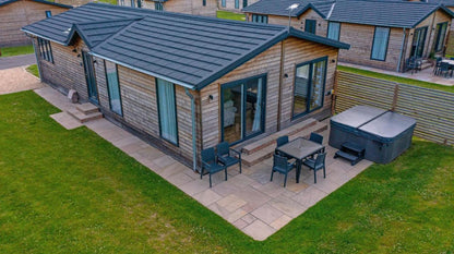 Seven Sisters walk with 2 Night Stop Over in Lodge with HotTub 🔥 31st May - 2nd June