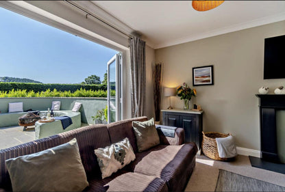 Pembrokeshire’s Coastal Best Bits! 3 Nights 7th - 10th May 2026